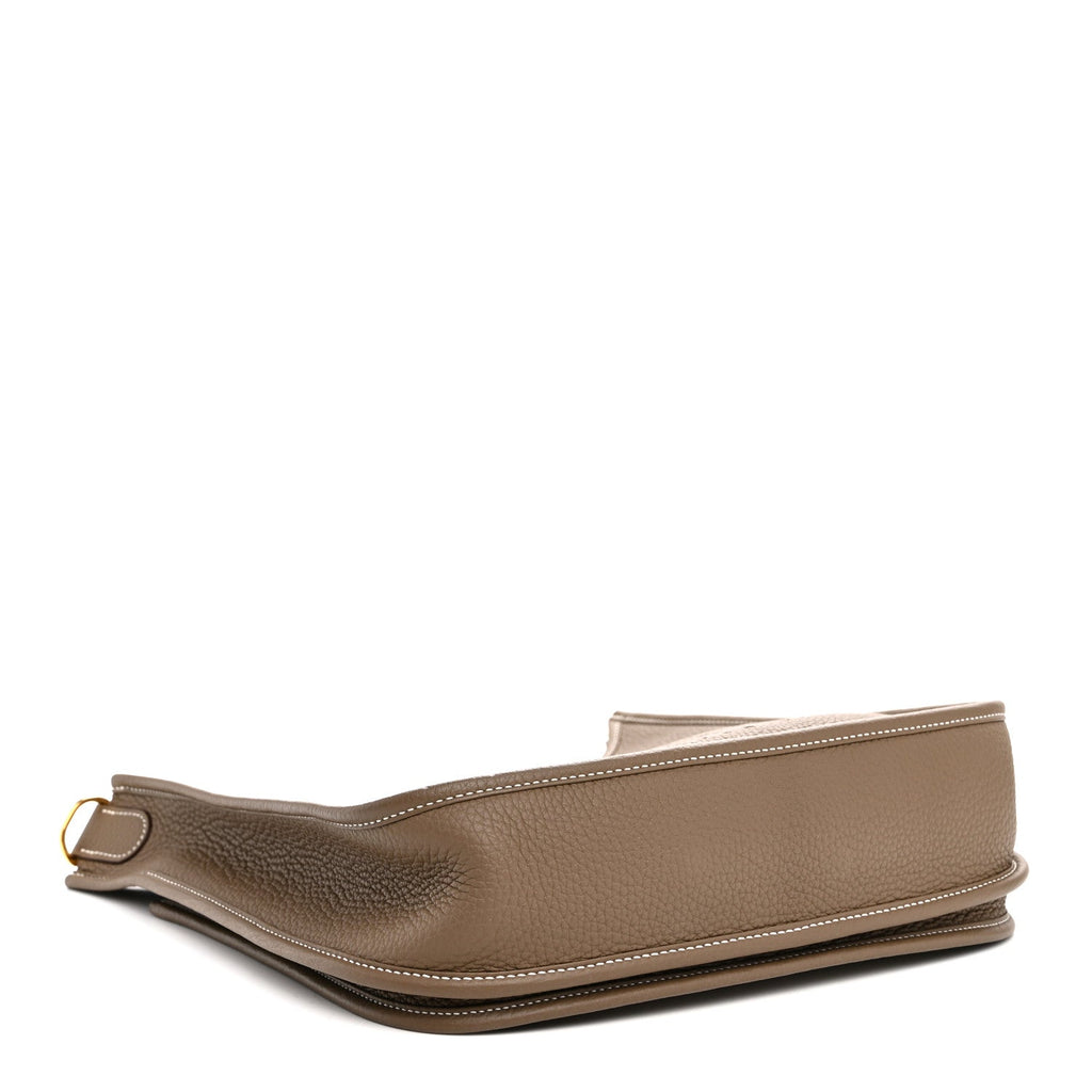 Hermès Taurillon Clemence EVELYNE III PM Etoupe