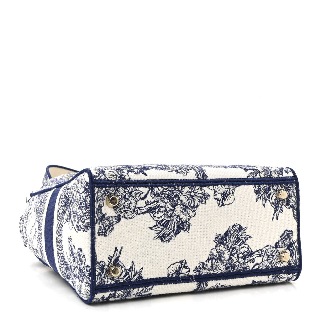 Dior Canvas Reverse Embroidered Rêve d'Infini Medium Lady D-Lite Blue Multicolor