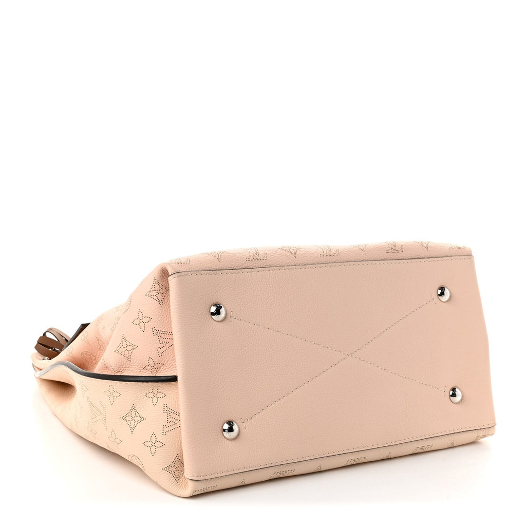 Louis Vuitton Mahina Carmel Hobo Creme