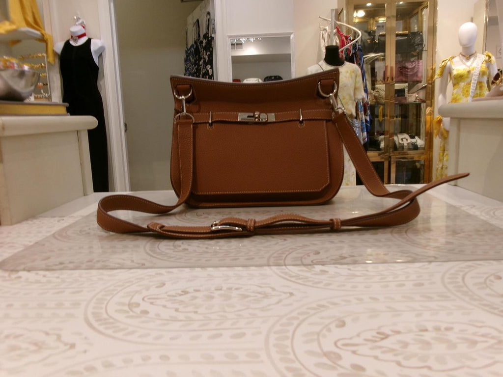 Hermès Jypsière 28 Gris Etain side view