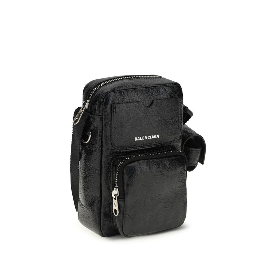 3/4 back view