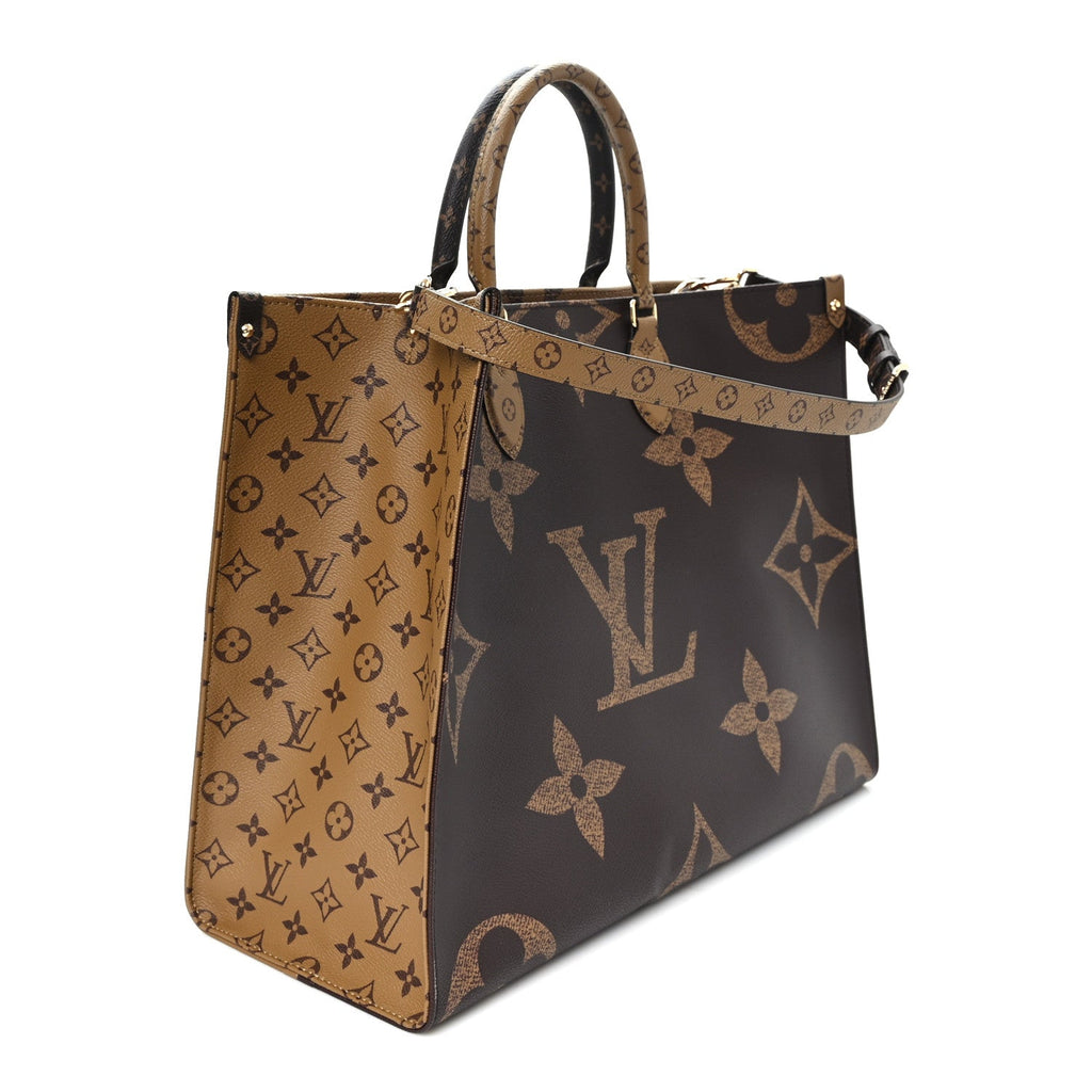 Louis Vuitton Reverse Monogram Giant Onthego Voyage