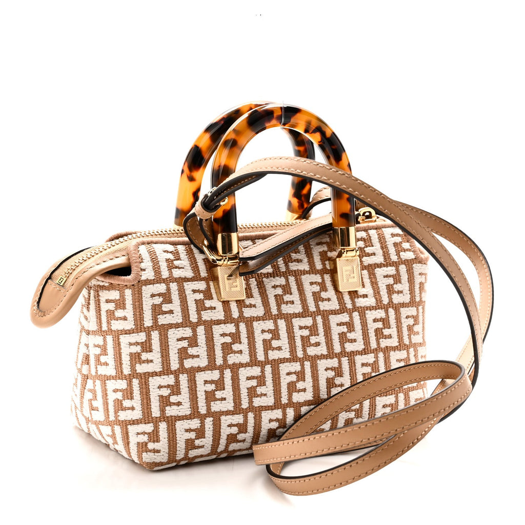 Fendi Raffia Chenille Vitello King Plexiglass Micro FF Mini By The Way Top Handle Boston Bag Naturale White