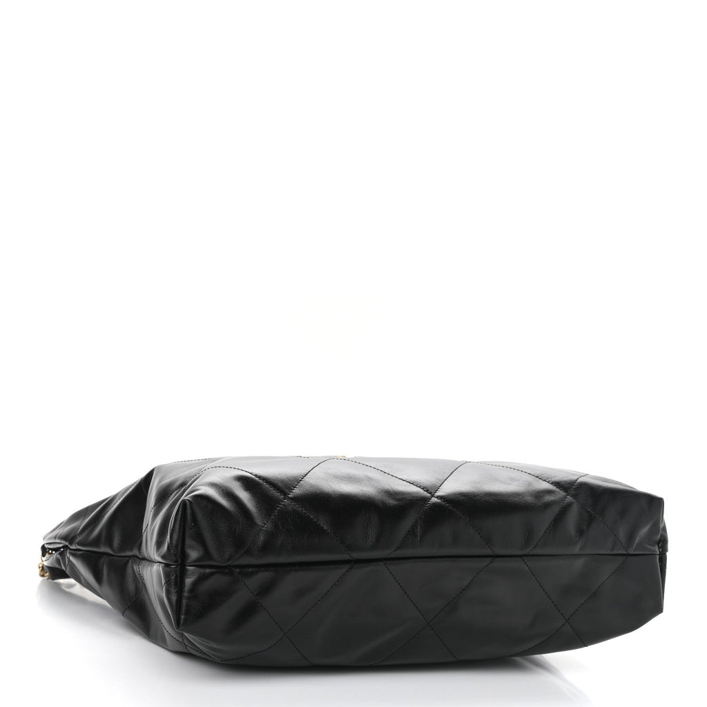 CHANEL 22 MEDIUM HANDBAG