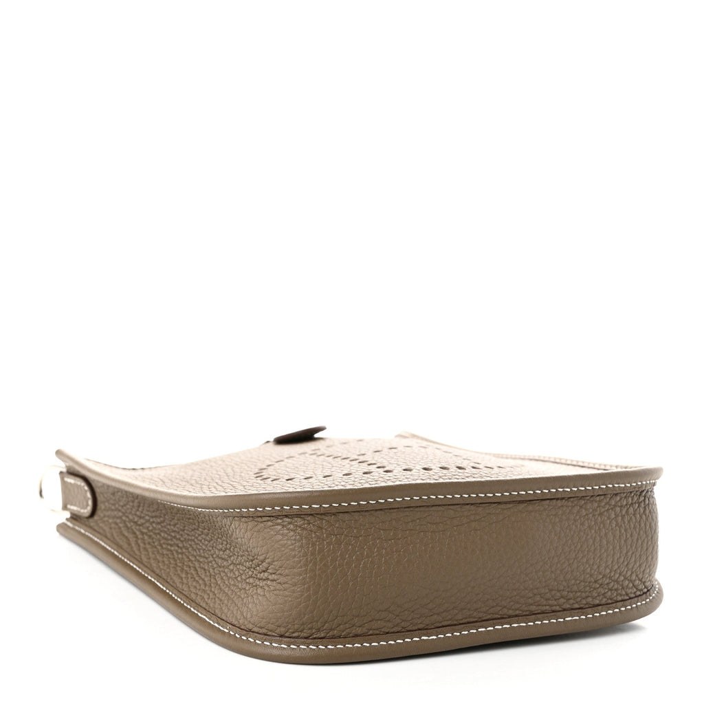 Hermès Taurillon Clemence Amazone Evelyne TPM Etoupe Bleu Indigo