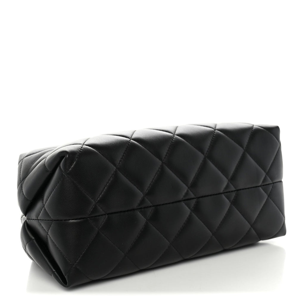 Chanel Lambskin Quilted Clutch With Chain Black