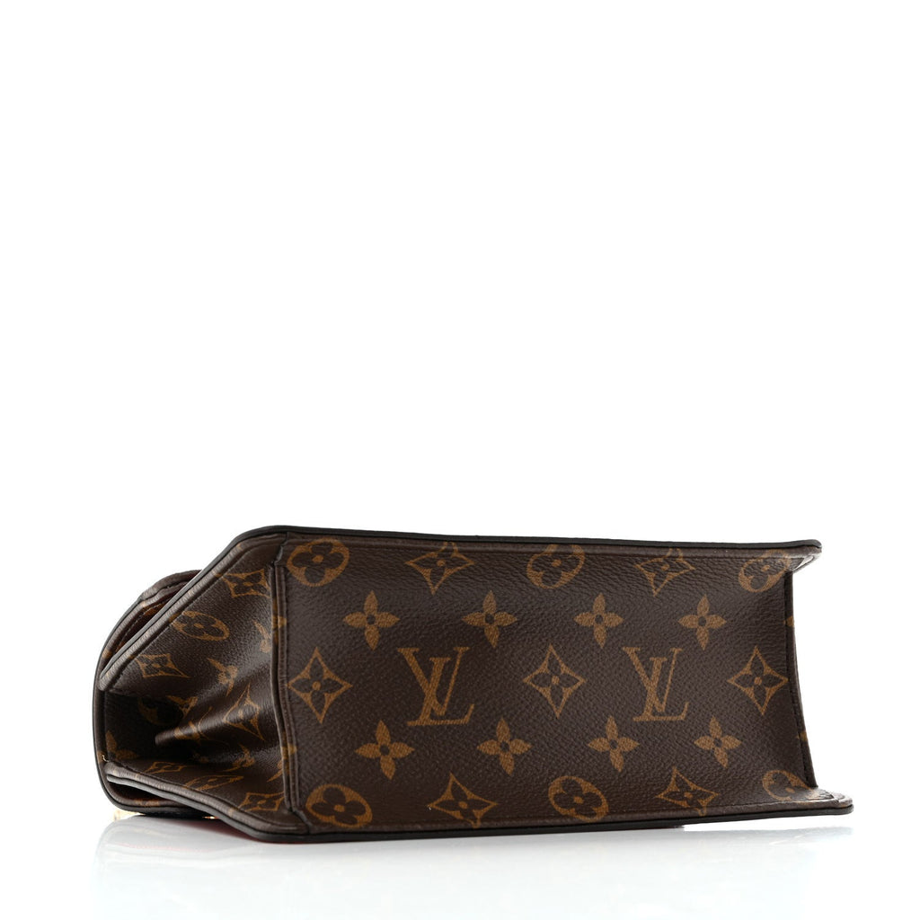 Louis Vuitton Vernis Epi Monogram Wynwood Scarlet