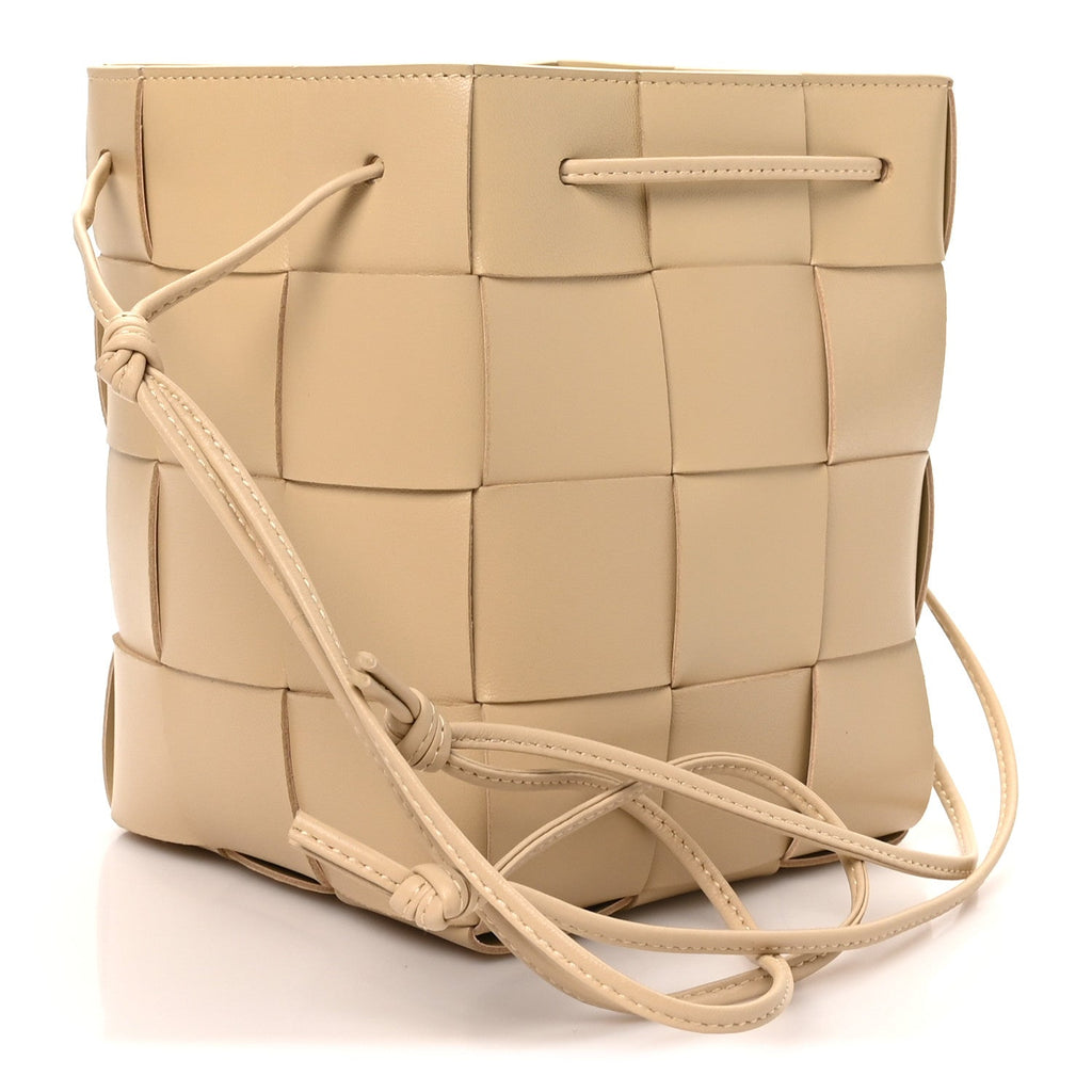 Bottega Veneta Nappa Maxi Intrecciato Small Cassette Bucket Bag Porridge