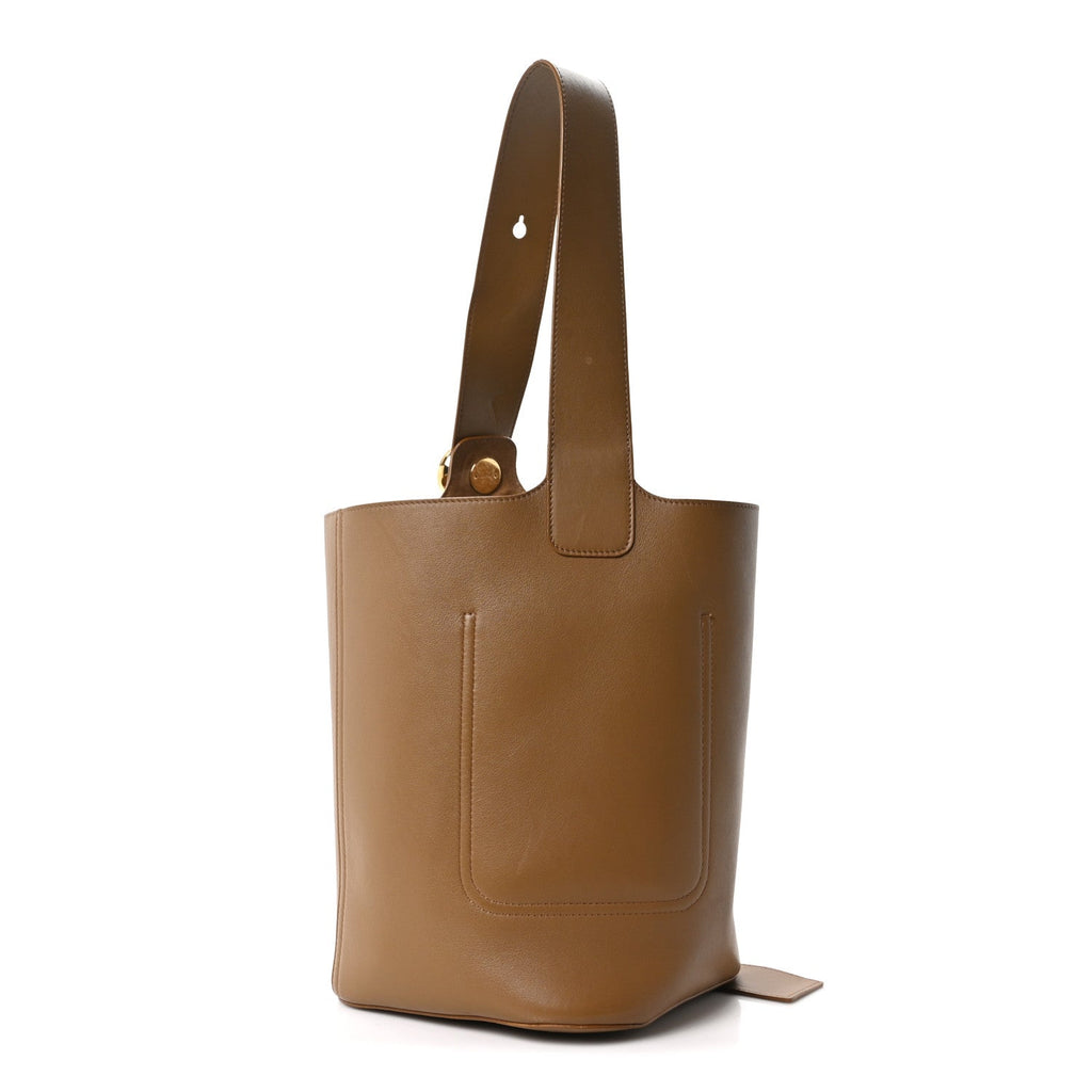 Loewe Smooth Calfskin Medium Pebble Bucket Bag Oak