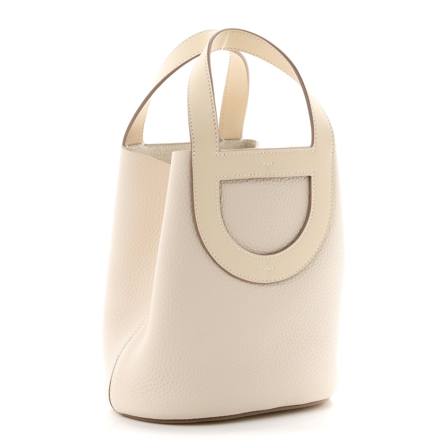 Hermès Taurillon Clemence Swift In-The-Loop 18 Bag Craie