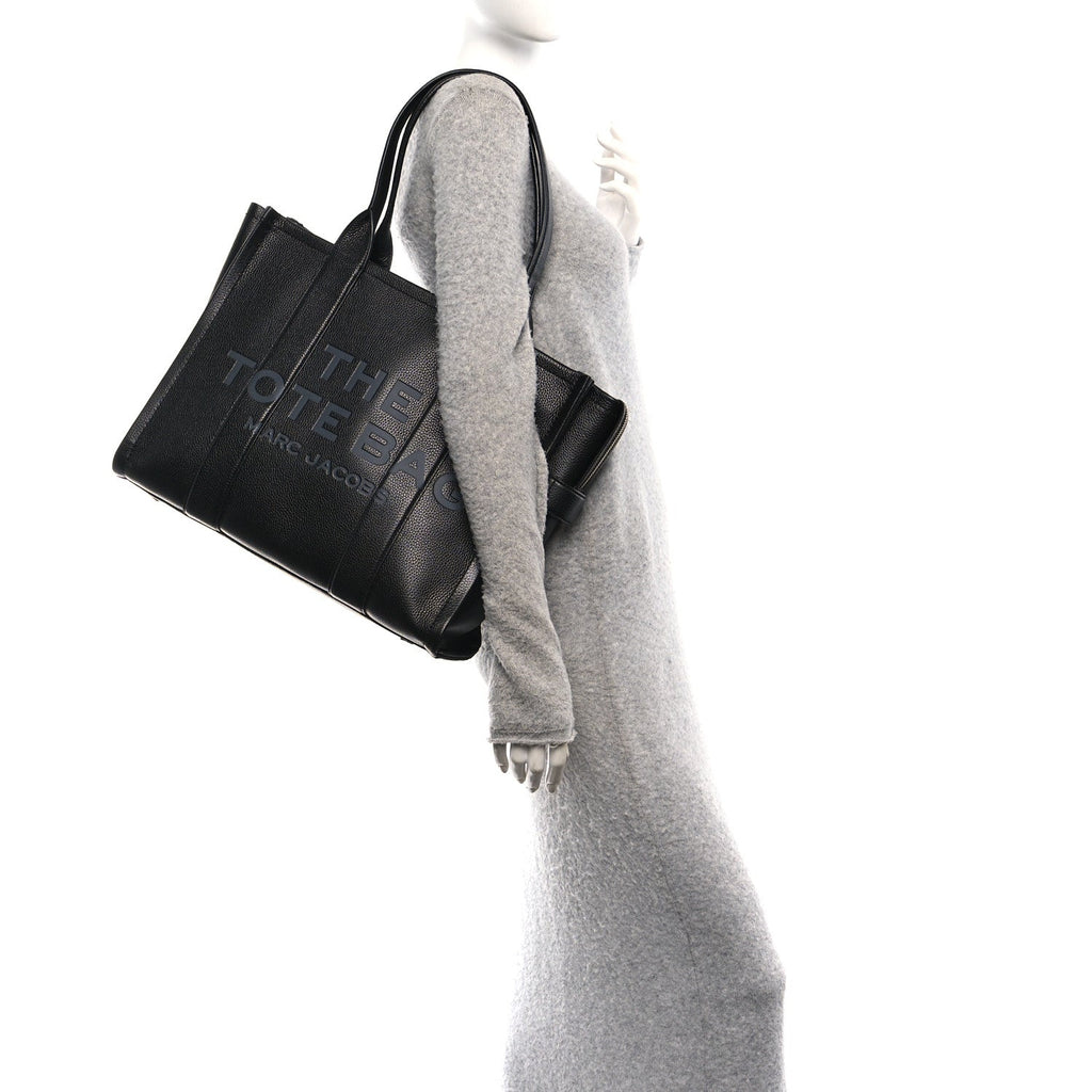 Grained Calfskin Large The Tote Bag Black