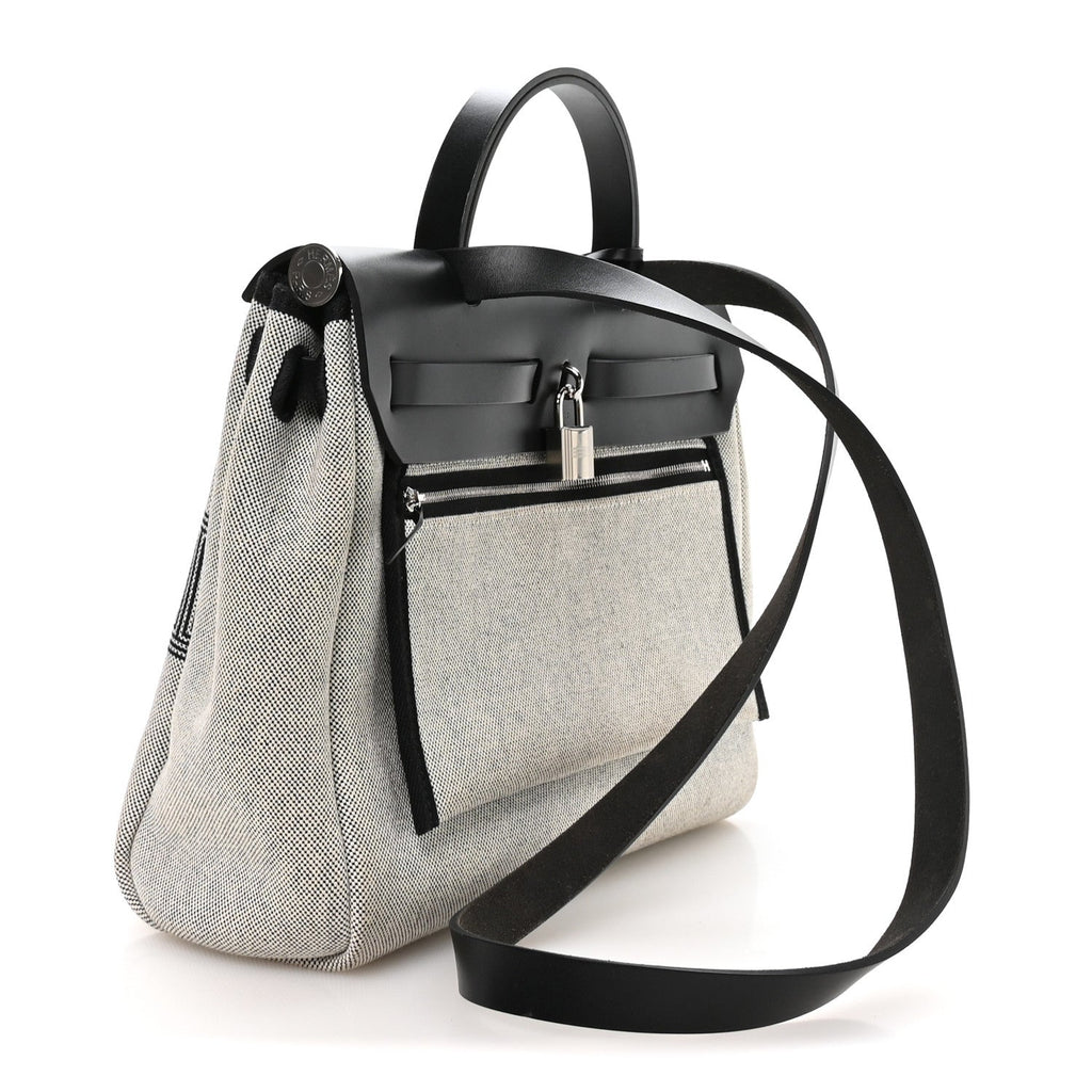 Hermès Vache Hunter Toile Chaine D'Ancre Herbag Zip Retourne 31 PM Ecru Black