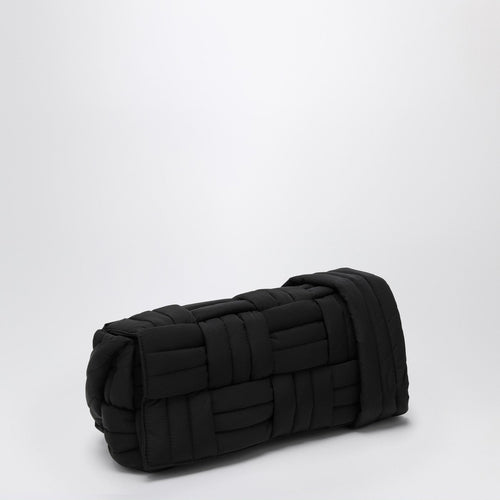 3/4 back view