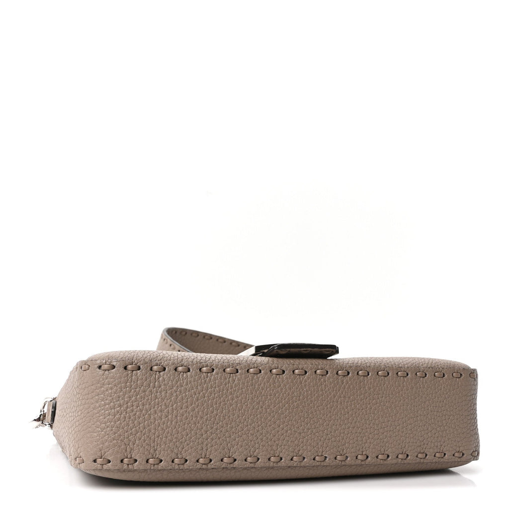 Fendi Cuoio Roma Sellerissima Nappa Sintetica Tape Stitch Baguette Corda