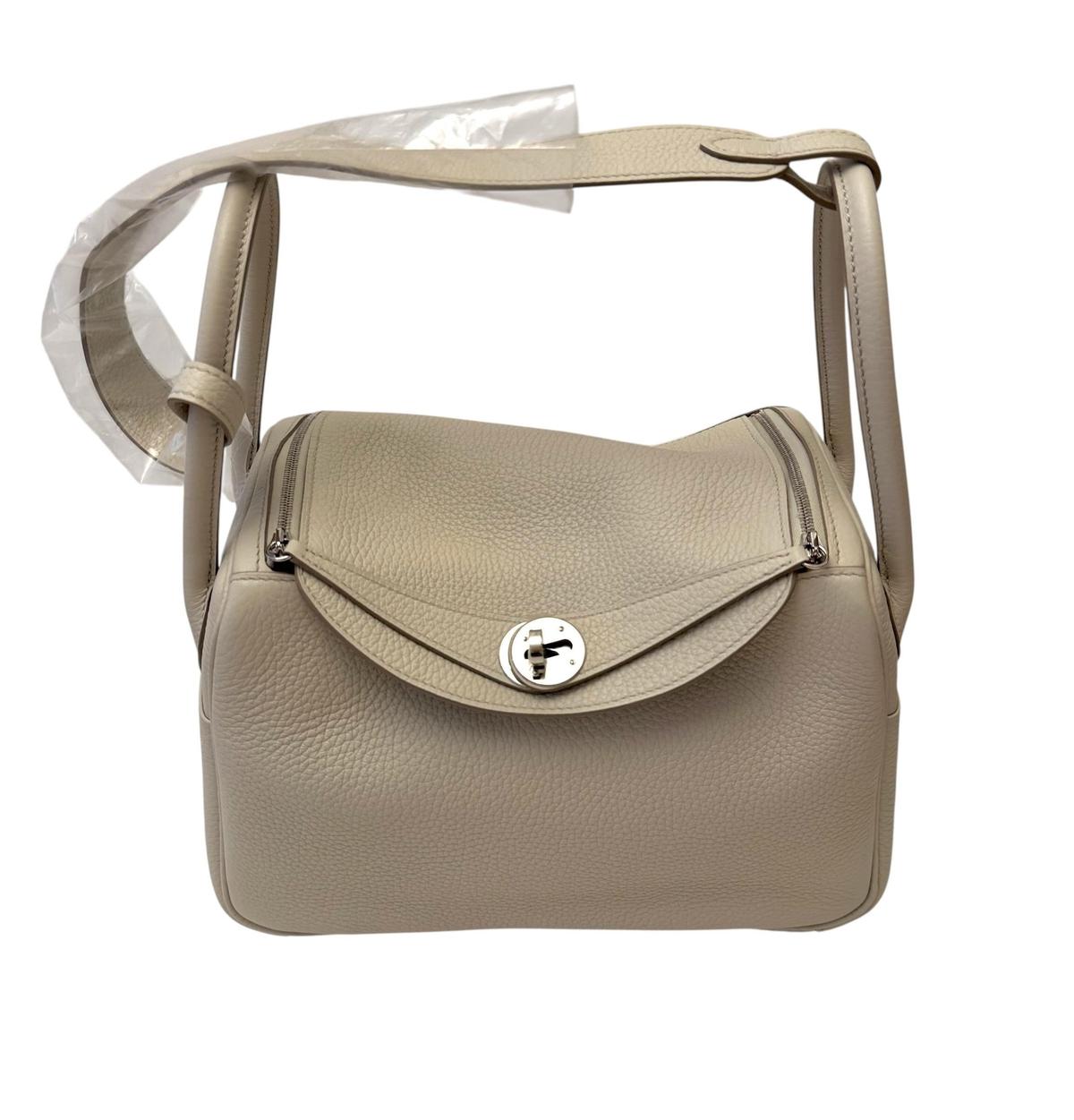 Hermès Lindy 26 Craie Clemènce side view