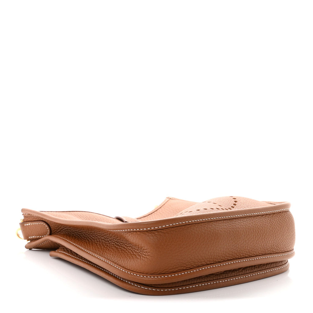 Hermès Taurillon Clemence Evelyne 23 Poche III Gold