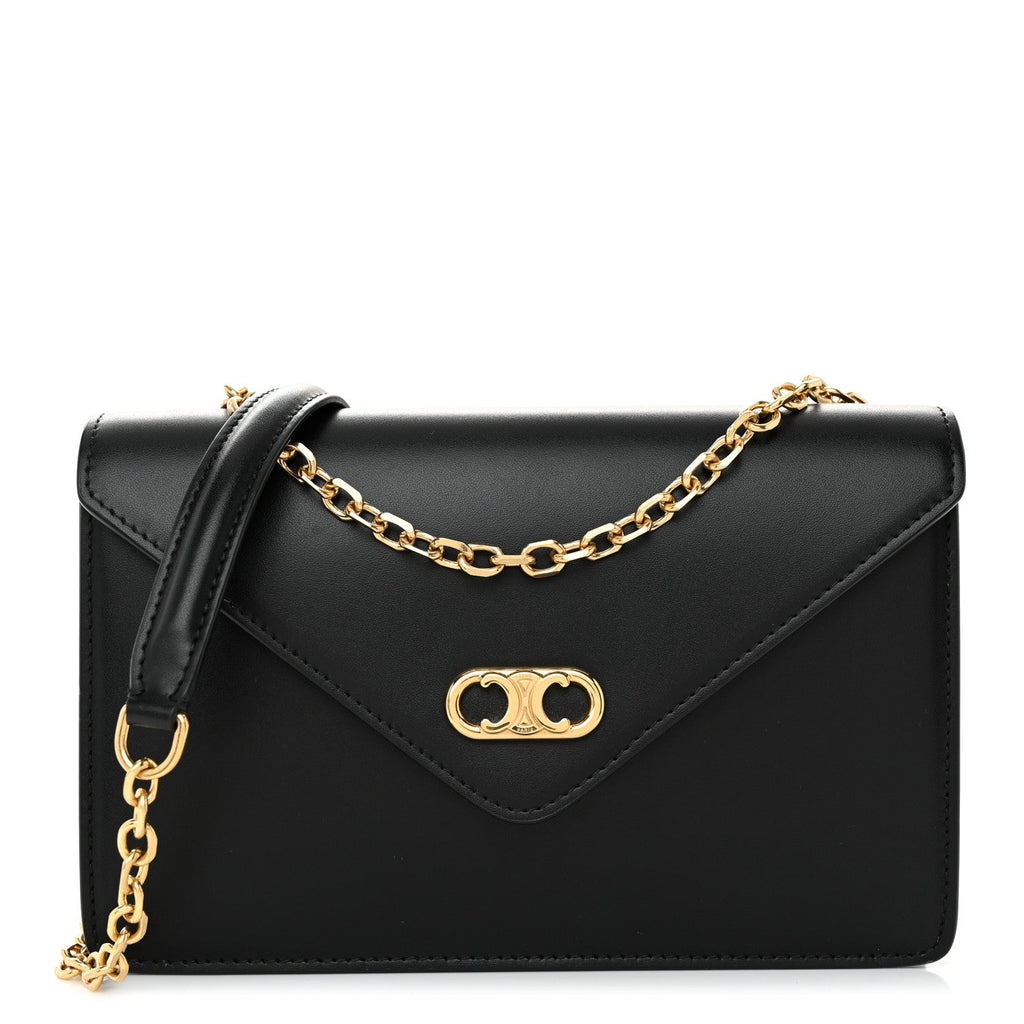 Front view with chain strap