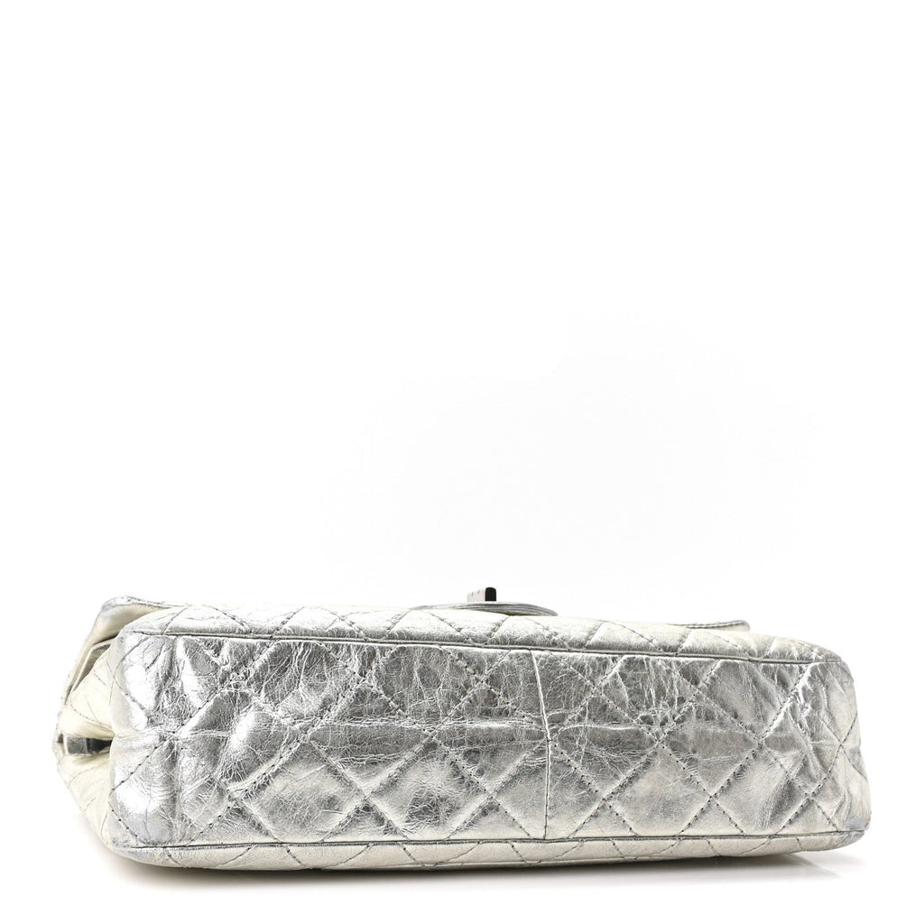 Chanel Metallic Aged Calfskin Quilted 2.55 Reissue 227 Flap Silver