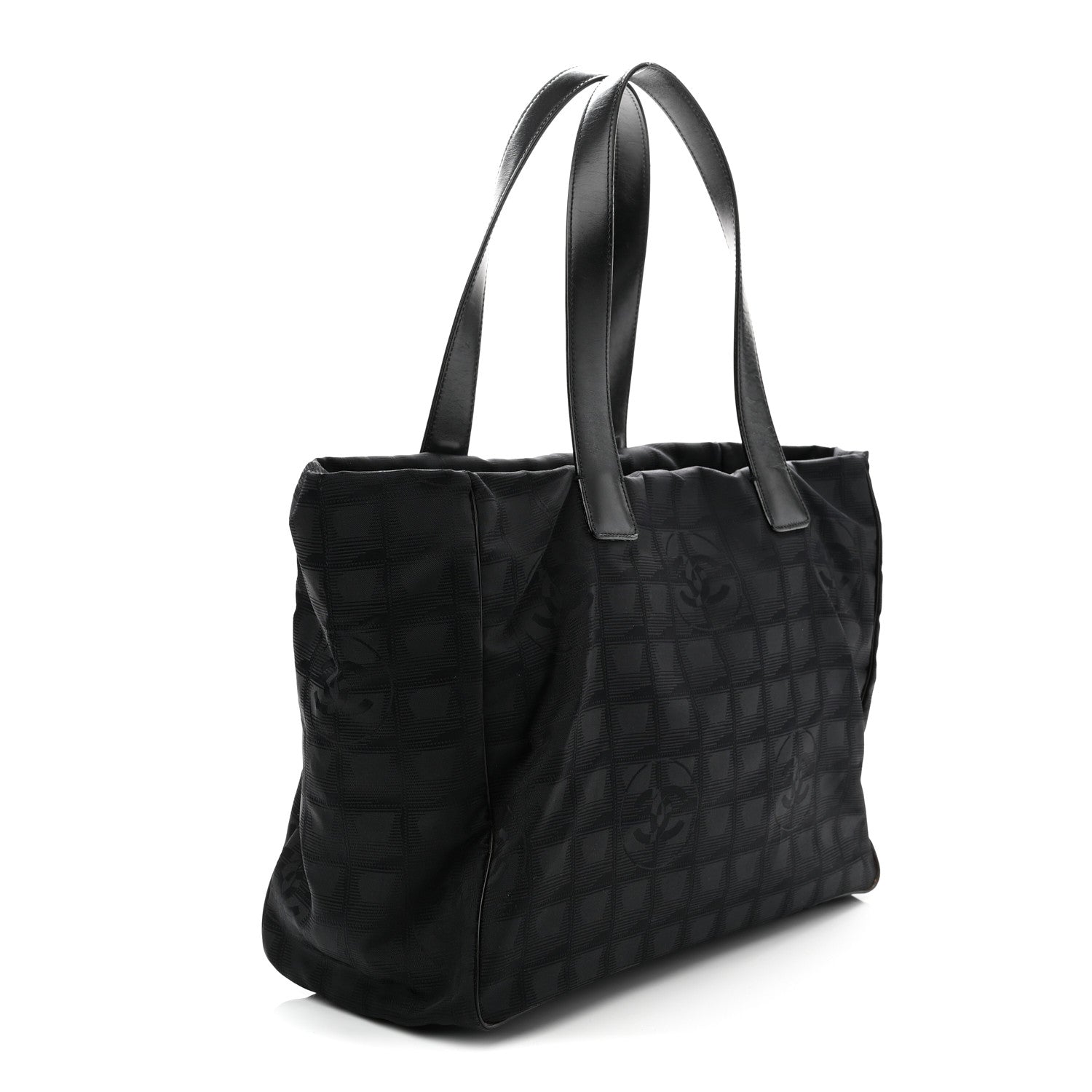 CHANEL NEW TRAVEL LINE LARGE TOTE IN BLACK NYLON