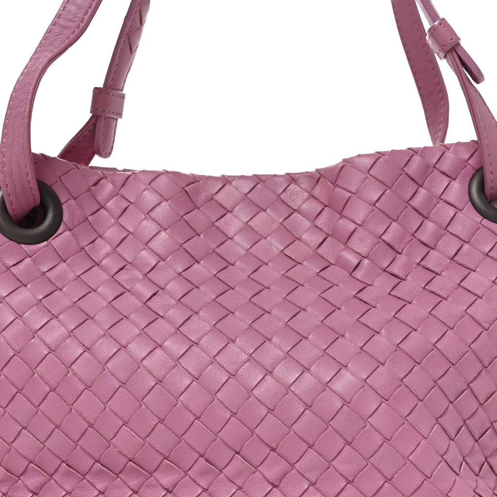 Bottega Veneta Nappa Intrecciato Small Garda Bag Pink detail view