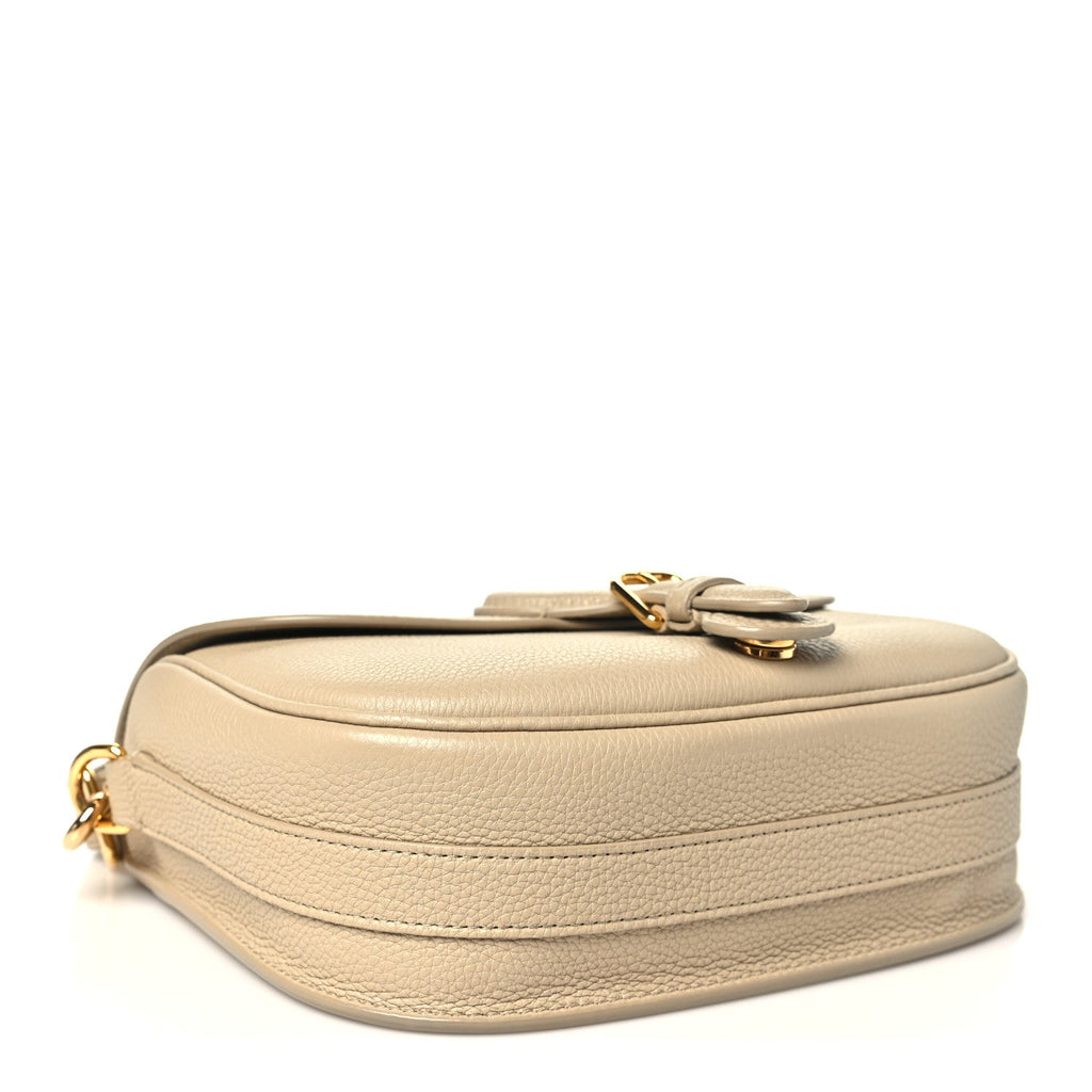 Dior Medium Bobby Flap Warm Taupe detail view